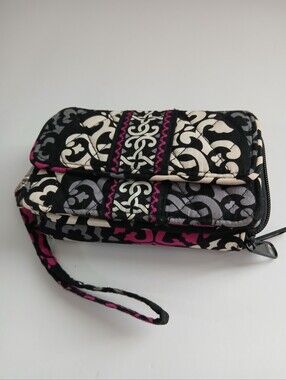 Vera Bradley Wallet/Wristlet